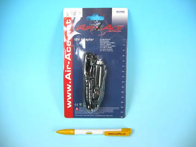 Výprodej Auto adapter 12V