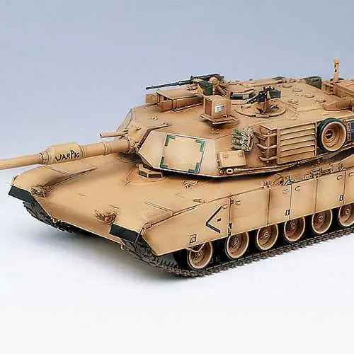 Jen Po Omezenou Doba Academy - 13202 - M1A1 ABRAMS IRAQ 2003 1 35
