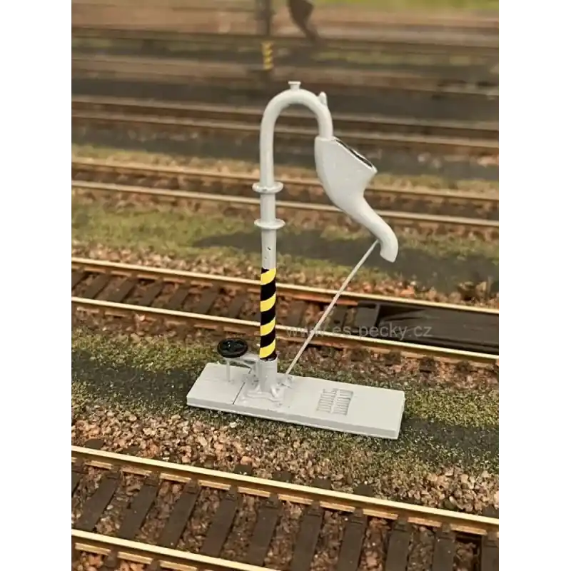 Vodní jeřáb vysoký, H0, ES Pečky 23469 Levný