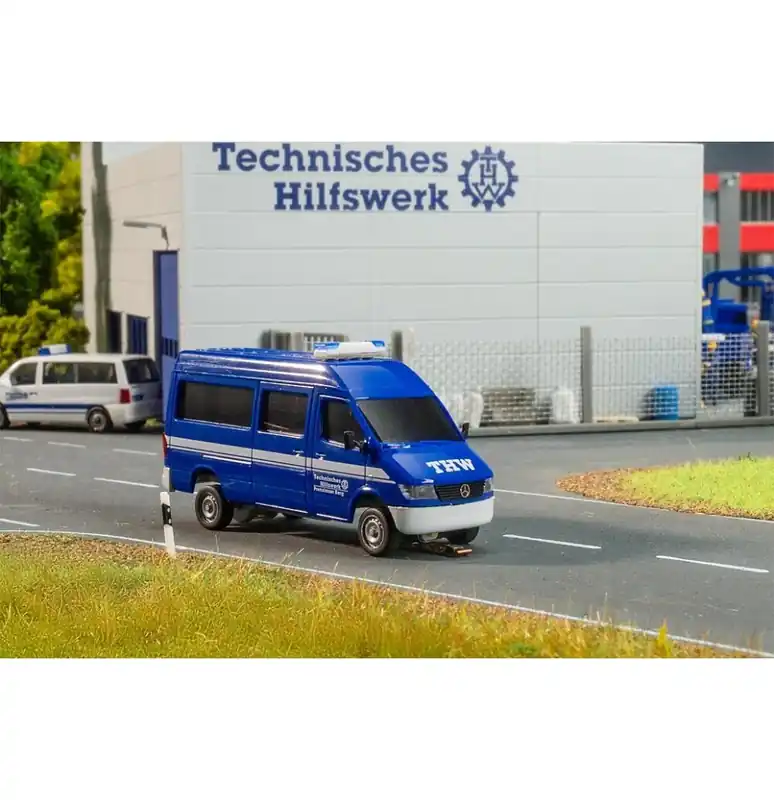MB Sprinter THW (HERPA) Autentický