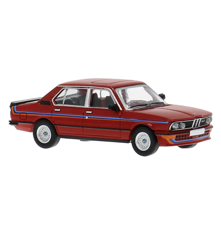 BMW M535i (E12), rot metallic Ověřený