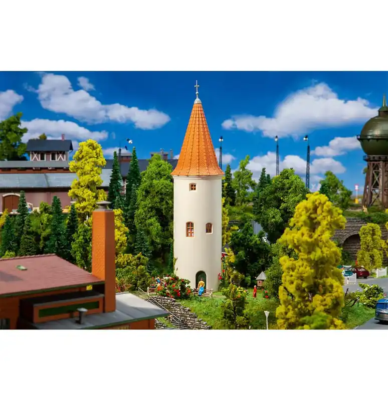 Kulatá věž Víkendová Akce