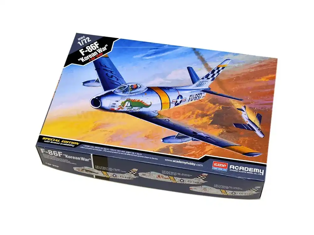 Oblíbený F-86 F Sabre USAF "Korean War" 1/72