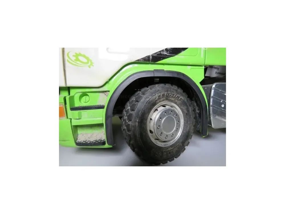 Lemy predných blatníkov Scania (Tamiya) 1/14 Finální Výprodej