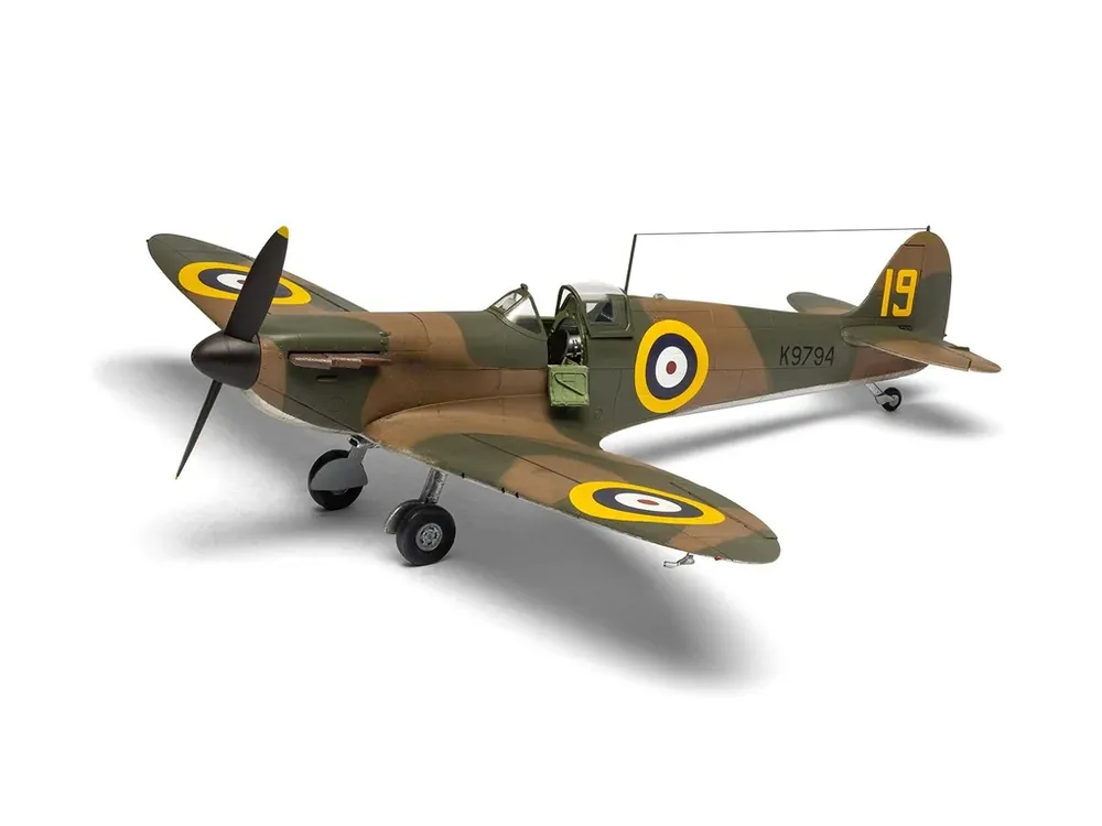 Must-Have Supermarine Spitfire Mk.I 1/48