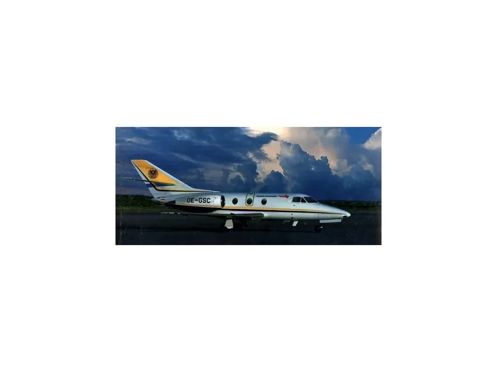 Nízká Cena Dassault Falcon 10 1/72