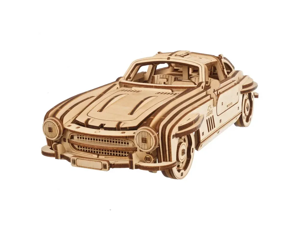 Winged Sports Coupe Sleva