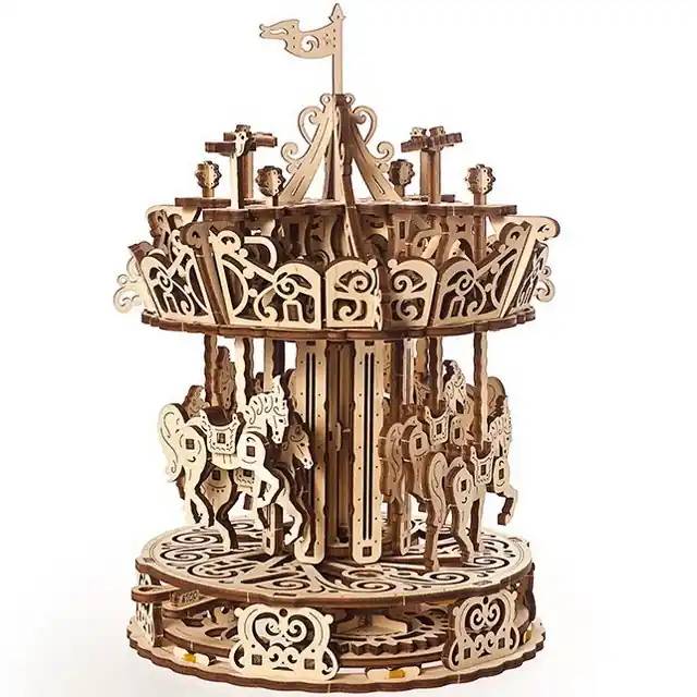 3D mechanický model - Kolotoč (Ugears) Nová Kolekce